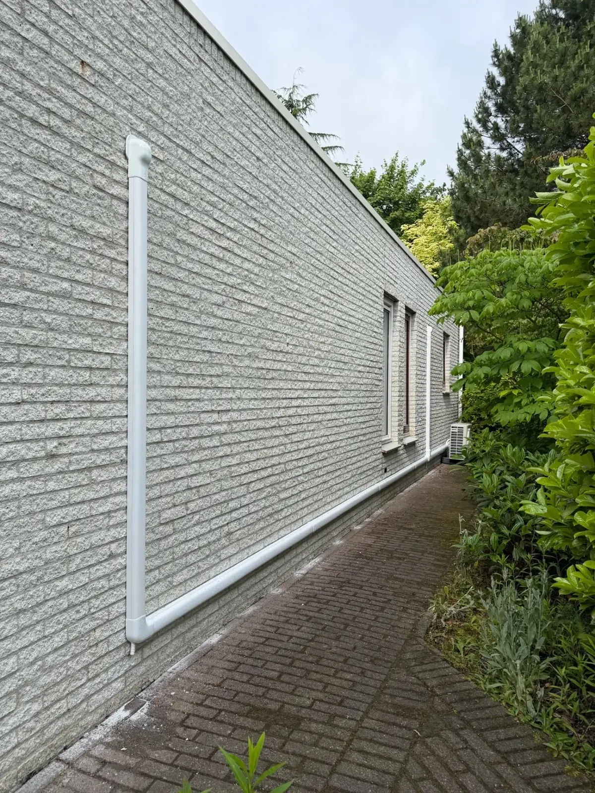 5 airco's geplaatst in Beilen. detail 6